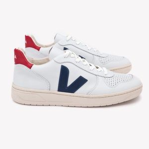 Veja V10 Sneaker in Nautico Pekin